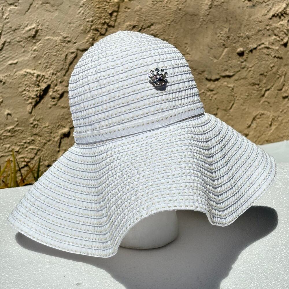 White Sun Hat. - image 2